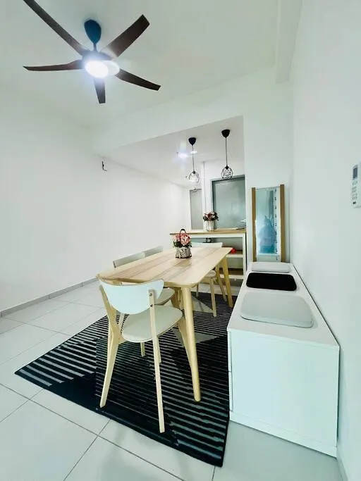 18Skyhigh Apartment Batu Kawan Malaysia